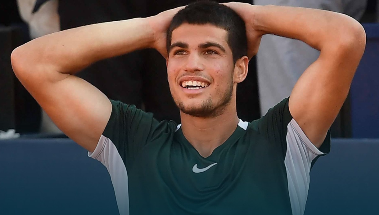 期展现出极 期展现出极